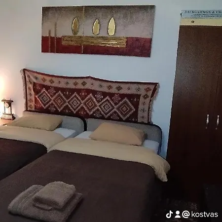 3 Tríkala