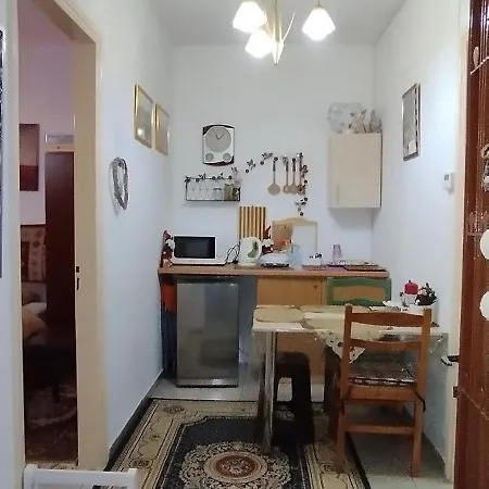 3 Tríkala